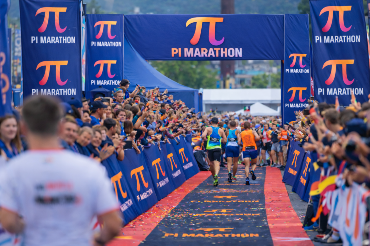 ligne d'arrivée du pi marathon